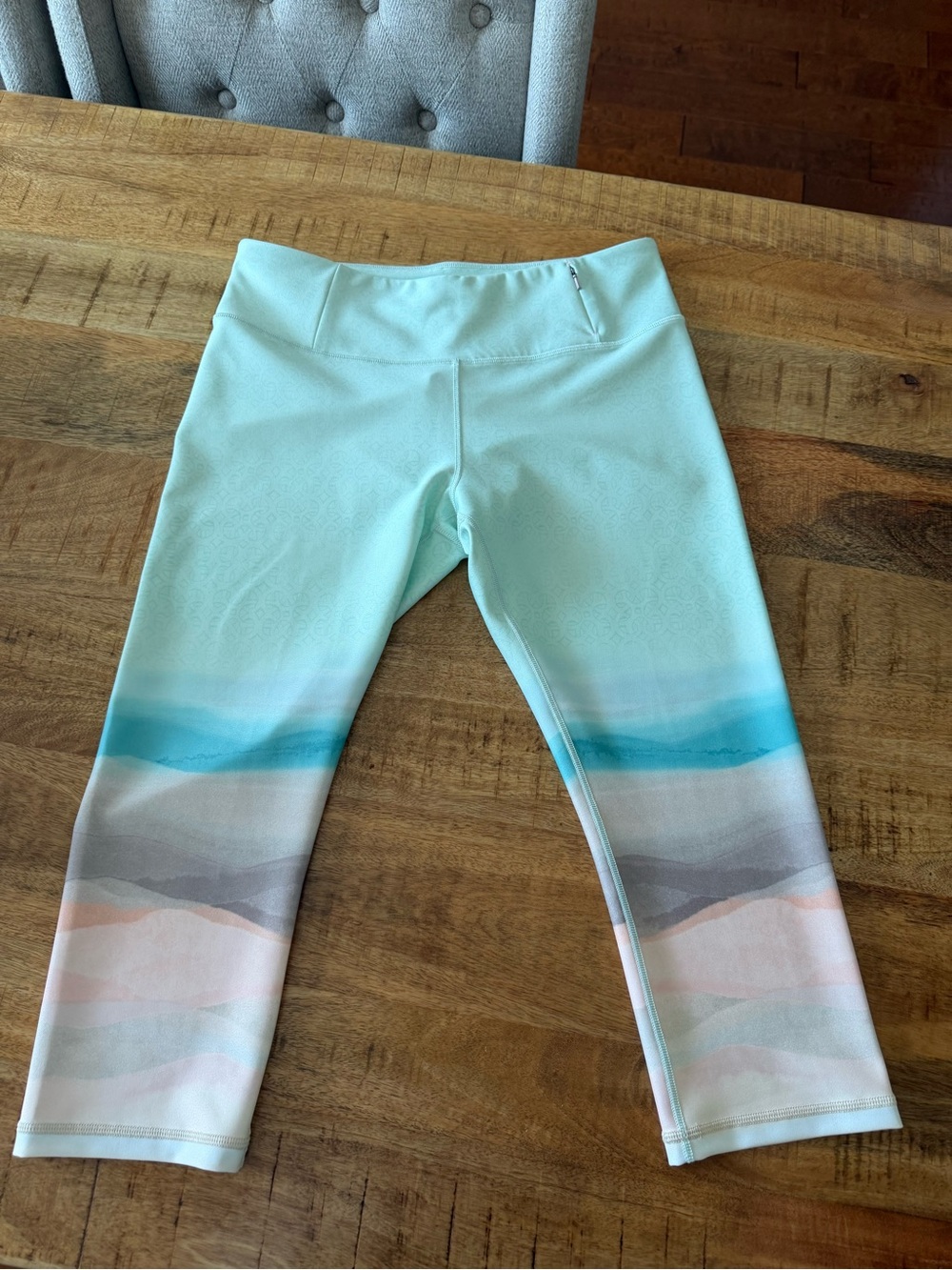 CALIA by Carrie Underwood Mint Ombre Capri Leggings with Pastel Waves